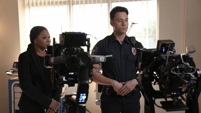 V plamenech - Dárci - Z natáčení - Tamala Jones, Rafael L. Silva