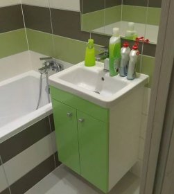 Rekonstrukce koupelny v paneláku - Návrhy interiérů, interierstudio3D.cz