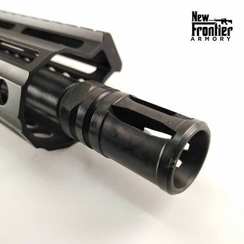 Puška samonabíjecí AR9, New Frontier Armory C5, hlaveň 8′′, šachta MP5