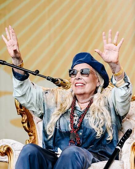 Joni Mitchell Reclaims Her Voice at Newport