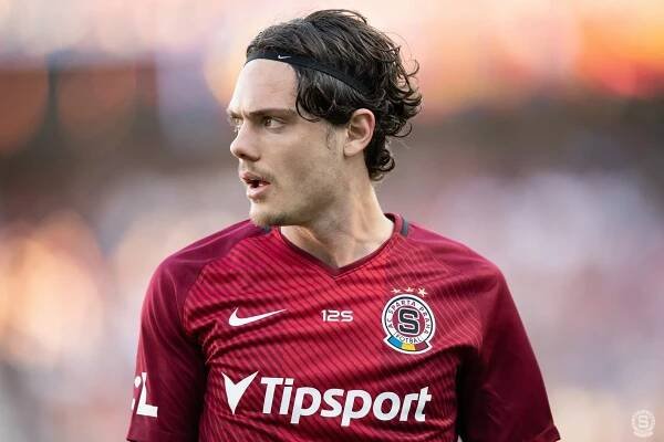 S Karvinou vysoká prohra | sparta.cz