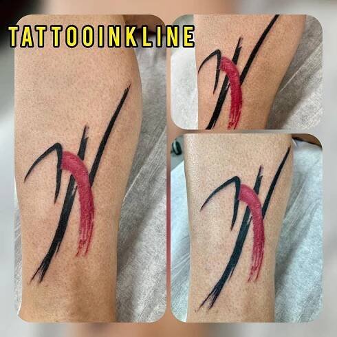Tetování čáry na lýtku