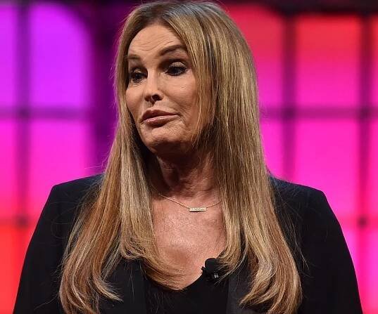 Bruce Jenner (Caitlyn Jenner) Biography - Childhood, Life Achievements & Timeline