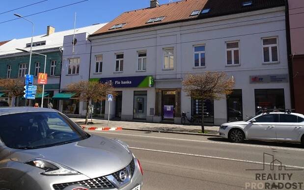 Obchodní prostory, 17. listopadu, Pardubice, 133 m²