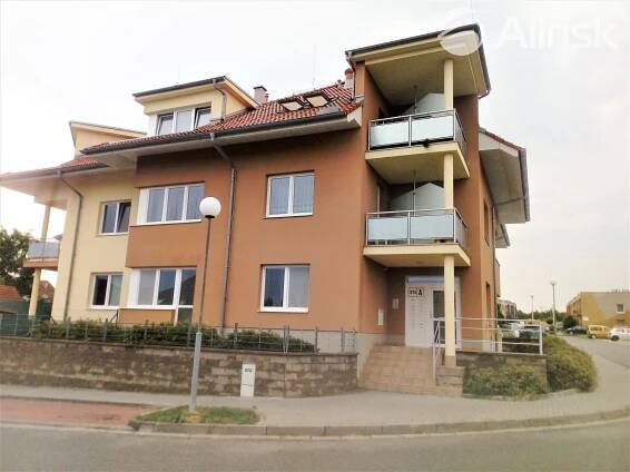 Pronájem Byt 1+kk, Na Ovčírnách, Mutěnice, Hodonín