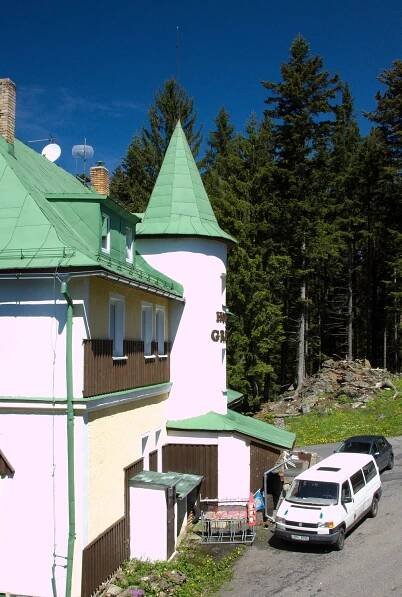 LÉTO, PODZIM, JARO / SUMMER, FALL, SPRING | HOTEL GRADL, ŽELEZNÁ RUDA