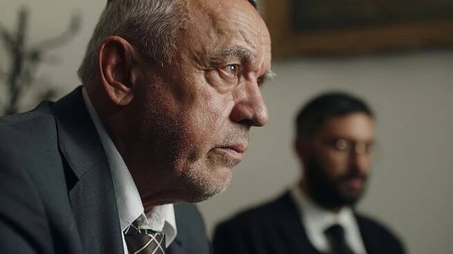 Zoltán Bezerédi - Lefkovicsové truchlí - Z filmu