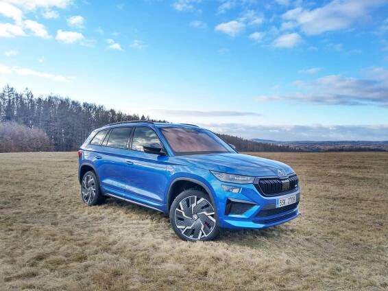 TEST Škody Kodiaq RS 2.0 TSI – od kulturistiky k atletice – Autozin