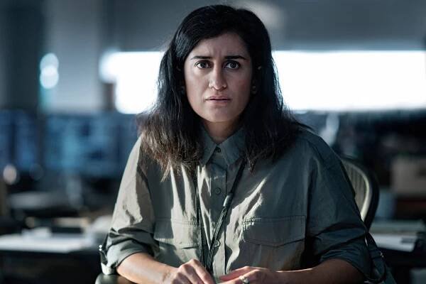 Greyzone - Ofret - Z filmu - Özlem Saglanmak