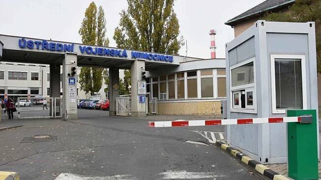 Ústřední vojenská nemocnice v Praze čelí dvěma trestním oznámením
