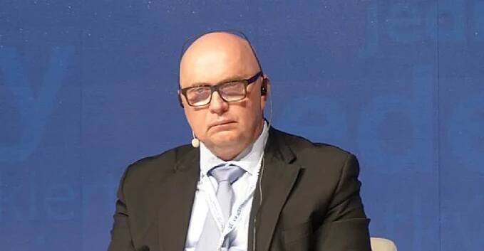 Bývalý disident a novinář Macháček opouští Babiše i jeho Institut pro politiku a společnost