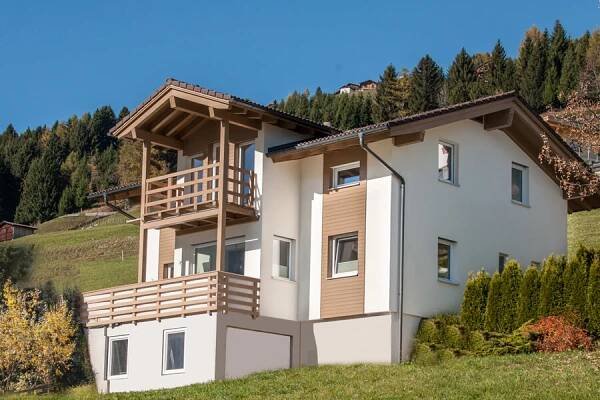 Wolf Haus munkáink, Wolf Haus projektjeink, Készház referencia, készházak, CSOK, kész ház, családi ház, passzív ház, szerkezetkész