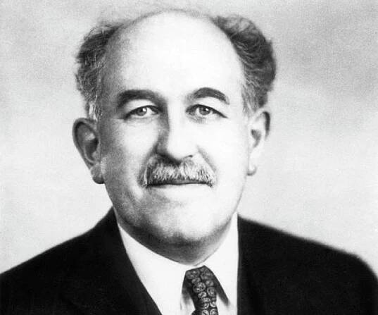 Otto Stern Biography - Childhood, Life Achievements & Timeline
