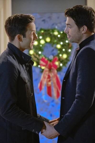 Brad Harder, Jonathan Bennett - The Christmas House - Z filmu