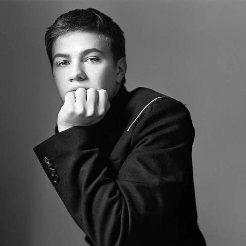Connor Jessup. Behind The Blinds, Fall 2017. — tedbelton.com