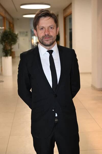 FOTO: Jiří Mádl měl premiéru svého filmu Vlny. – stránka 149