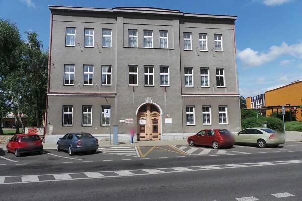 Střední odborná škola technická a zahradnická Lovosice - Domov mládeže foto 1