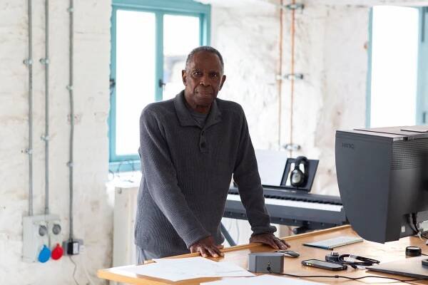 In Residence: Charles Gaines - Hauser & Wirth