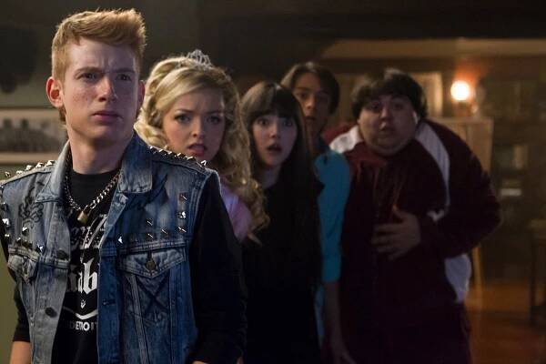 Kids vs Monsters - Z filmu - Francesca Eastwood, Jesse Camacho, Bridger Zadina
