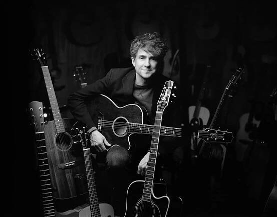 Review: Ryan David Green Delivers a Tuneful Solo Guitar Debut with ‘Off and Running’