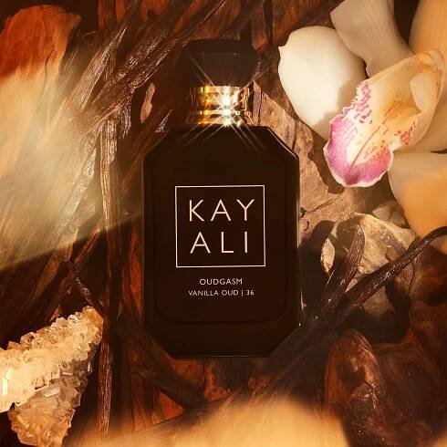Kayali Oudgasm Vanilla Oud: recenze