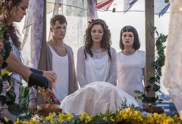 Láska ve hvězdách - These Violent Delights Have Violent Ends - Z filmu - Chelsea Gilligan, Matt Lanter, Susan Walters, Brina Palencia