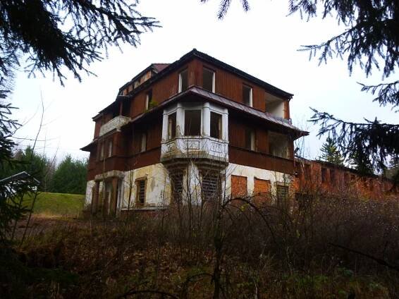 Hotel Polom | Databáze domů s historií