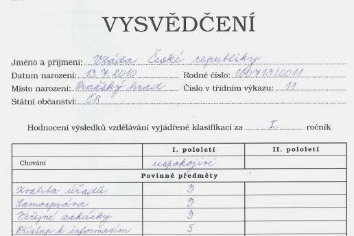 Vláda dostala vysvědčení za boj s korupcí, dominují trojky