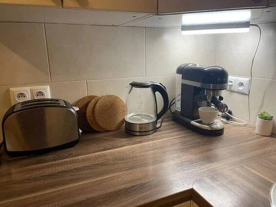 Příslušenství pro přípravu čaje a kávy v ubytování Apartment Těchov