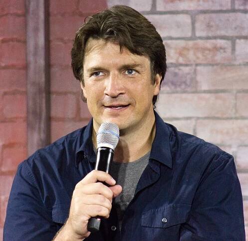 Soubor:Nathan Fillion @ Nerd HQ (29339543812).jpg