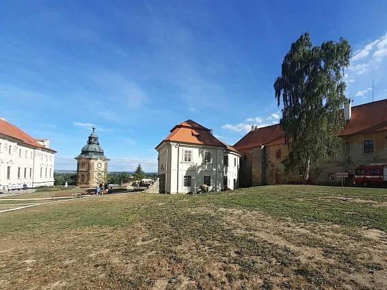 Koncerty i prohlídky. Opět se konal Večer pro klášter Chotěšov