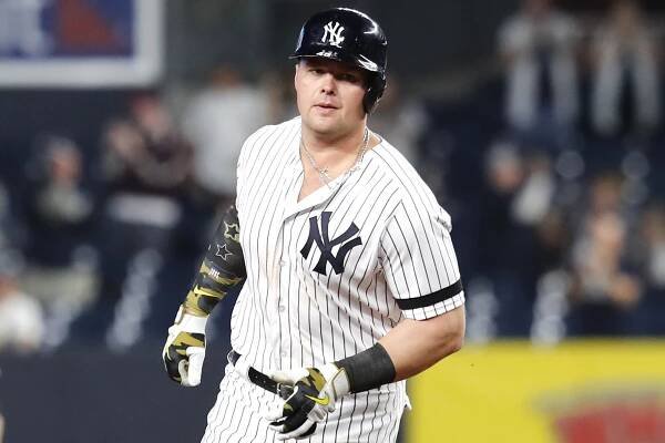 Luke Voit