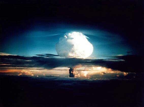 Naznačují 12 000 let staré texty, že na Zemi vybuchla atomová bomba a zničila civilizaci? - MůjLife.cz