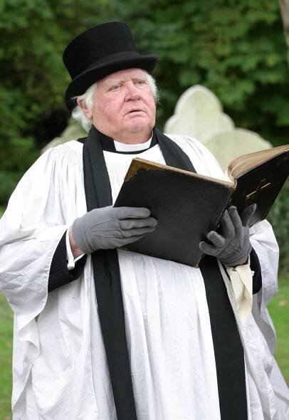 Ken Russell - Slečna Marplová - Není kouře bez ohýnku - Z filmu