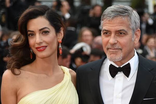 Módní ikona Amal Clooney: Čím se inspirovat od jedné z nejlépe oblékaných žen světa