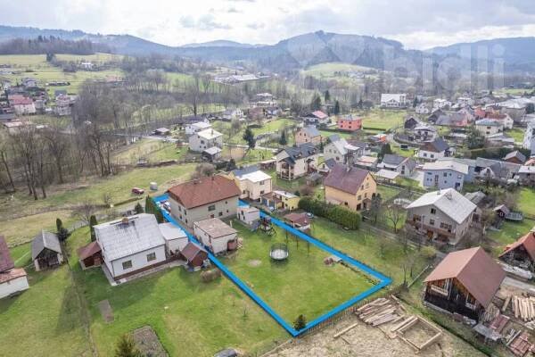 Prodej, rodinný dům 7+2, Písek u Jablunkova | Reality.iDNES.cz 