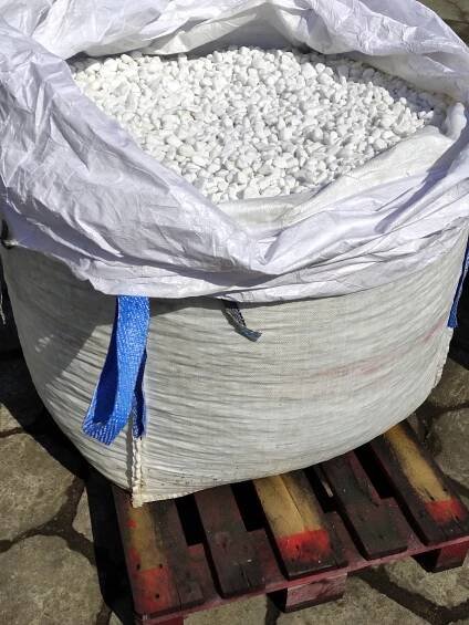 Kámen oblázek zahrady sněhově bílý, řecký, 1-3 cm, oblázky Thassos 25k za 999.00CZK - Allegro