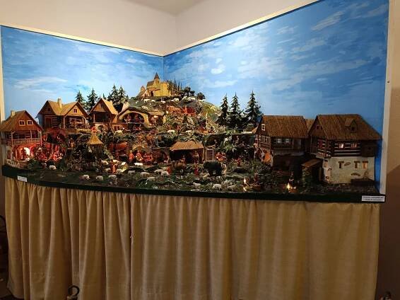 Krkonošské muzeum Jilemnice, Minimuzeum skleněných betlémů a Astronomický ústav AV ČR – Krajánek Rádia BLANÍK