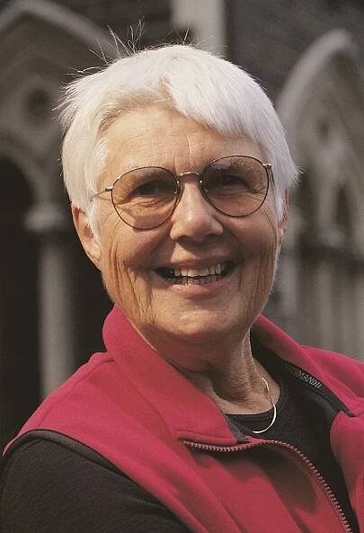 Robin Briant - Wikipedia
