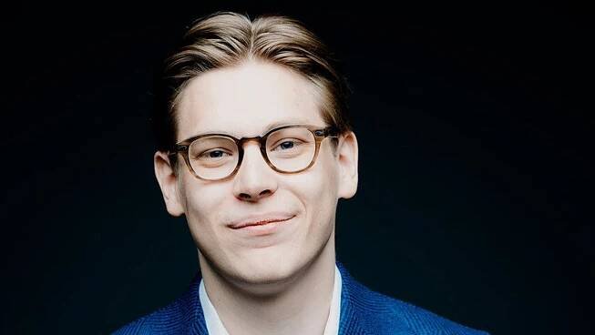 Klaus Mäkelä - Finnish conductor joins Decca Classics