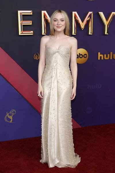 2024 Emmys Red Carpet Fashion
