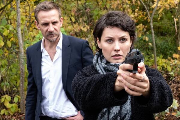 Kriminálka Stuttgart - Mehr Hubraum als IQ - Z filmu - Mike Hoffmann, Nina Siewert