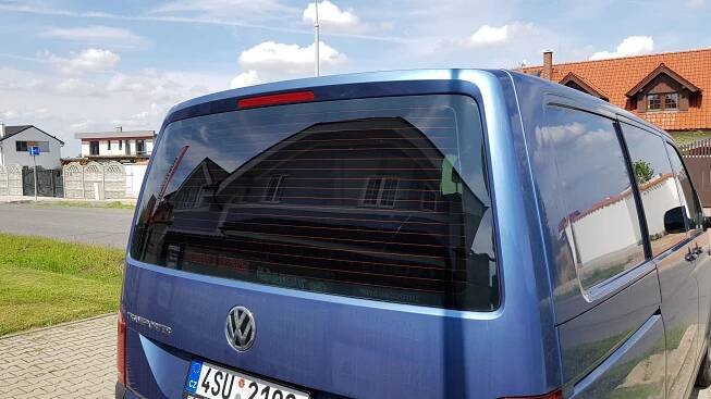 VW Transporter T6 - od B sloupku autofólie s propustností 5%_3