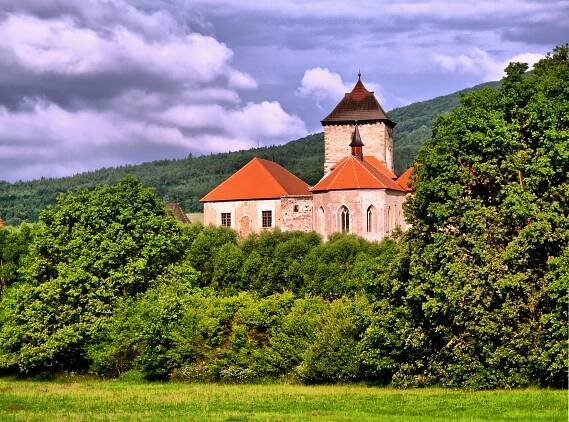 Jak vidí hrad Švihov fotograf Jiří Strašek - Švihov