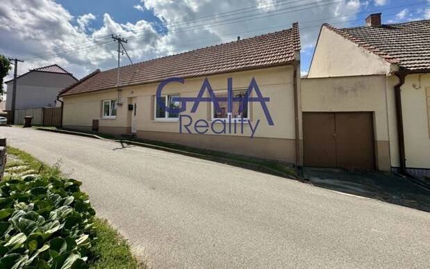 Prodej rodinný dům - Bukovany, 155 m2