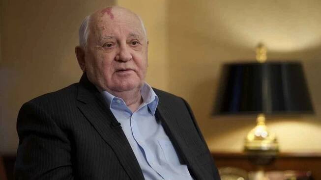 Zemřel někdejší prezident Sovětského svazu Michail Gorbačov. Bylo mu 91 let