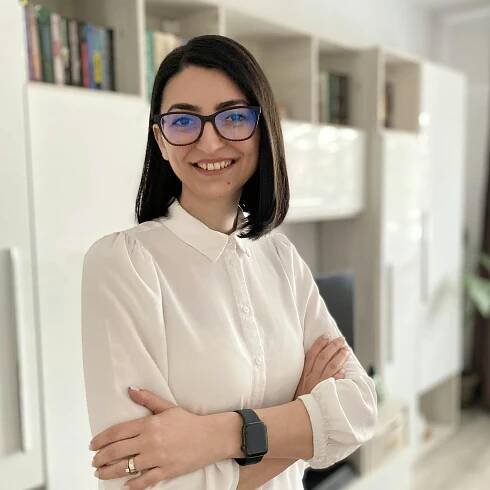 Curs gratuit: YouPlus Connect - 6 pași pentru o afacere organizată și o minte liniștită!