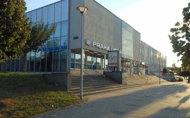Libeň na hraně kolapsu. ŽESNAD.CZ volá po spolupráci nákladní a osobní dopravy