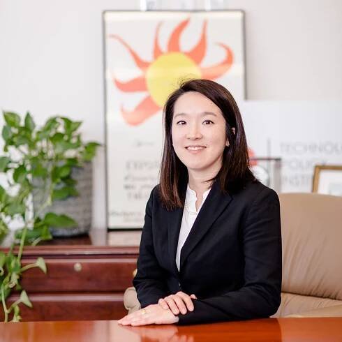 Sarah Oh Lam, Chair