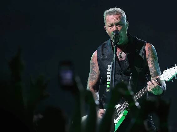 James Hetfield performing live